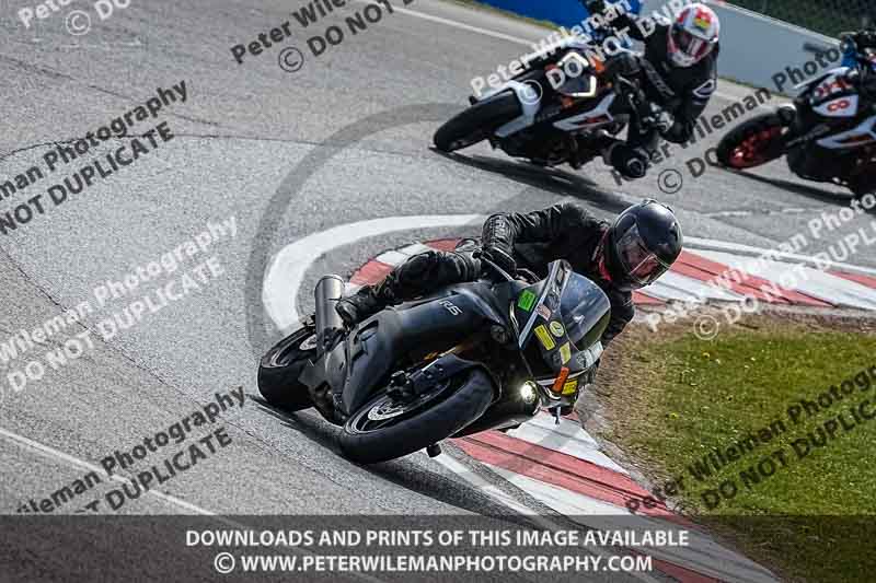 donington no limits trackday;donington park photographs;donington trackday photographs;no limits trackdays;peter wileman photography;trackday digital images;trackday photos